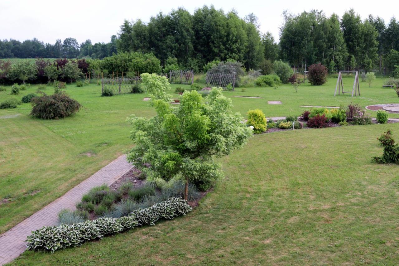 Hotel Viesu Nams Zala Sala Litavniki Exteriér fotografie